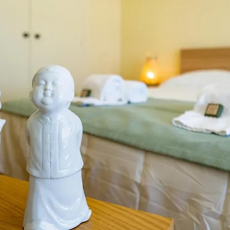 Divine Marina W/ Pool & Garden By Lovelystay Apartament