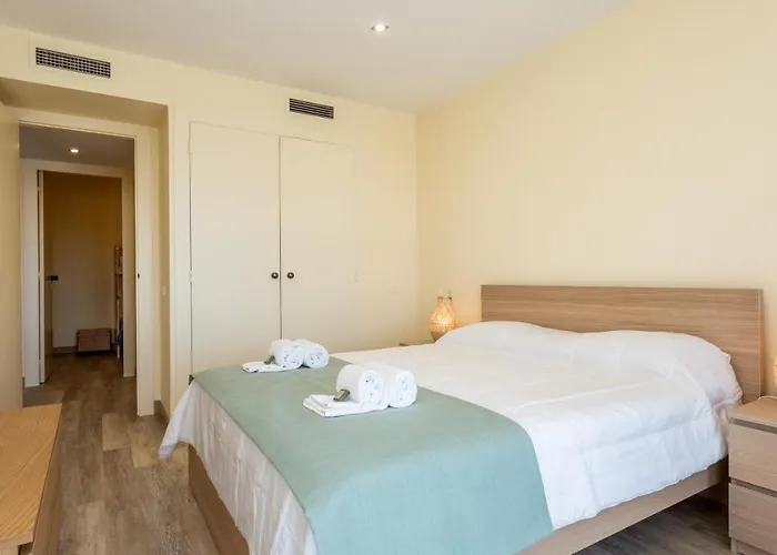 Divine Marina W/ Pool & Garden By Lovelystay Quarteira