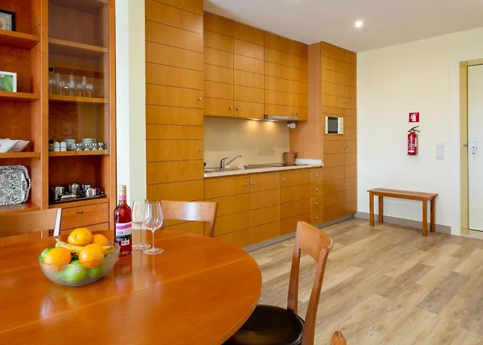 Apartament Divine Marina W/ Pool & Garden By Lovelystay